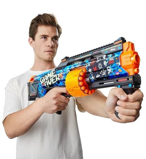 Zúru X Shot SKINS s bubnovým zásobníkom so 16 šípkami Game Over | toyworld.cz