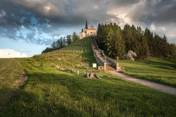 Hrado-zámecký okruh I. - Východní-Čechy.info - oficiální turistický portál Pardubického kraje