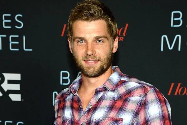 Mike Vogel