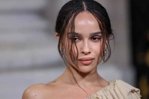 Zoë Kravitz se svou matkou rozebraly koupelnu Taylor Swift kvůli hadovi - WN24.cz - World News 24