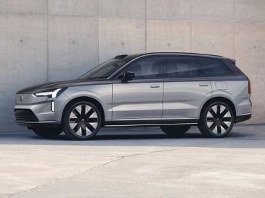 Volvo EX90 Excellence Debuts As Two-Row, Four-Seat Electric Luxury SUV