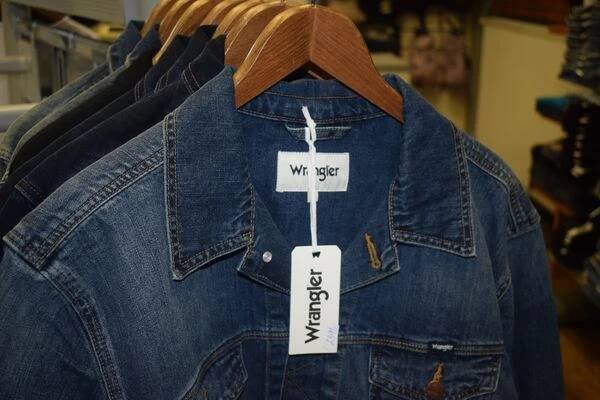 Naše prodejna | Jeans-Shop.cz