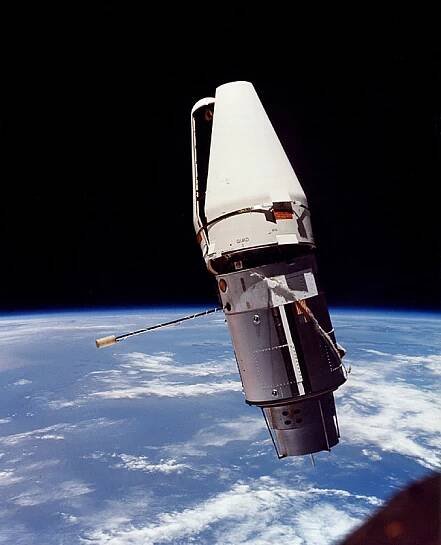 ::: GEMINI 9 :::