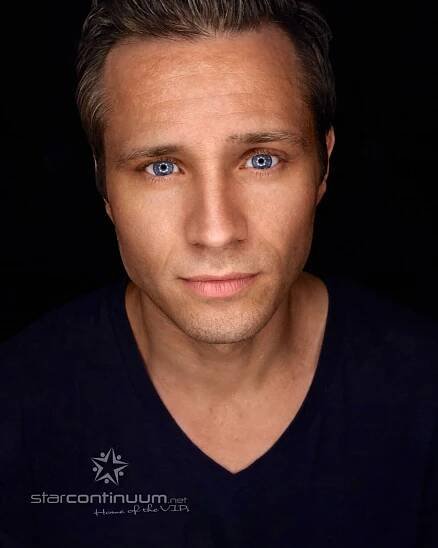 starcontinuum.net | Faces | Seamus Dever