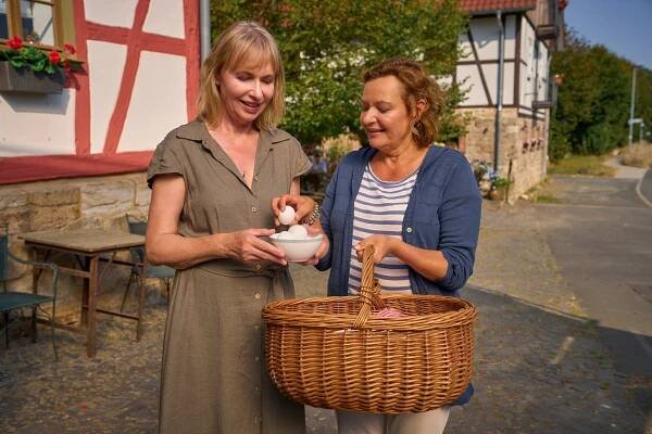 Therese Hämer, Lilly Forgách - Zimmer im Grünen - Herzenswege - Z filmu