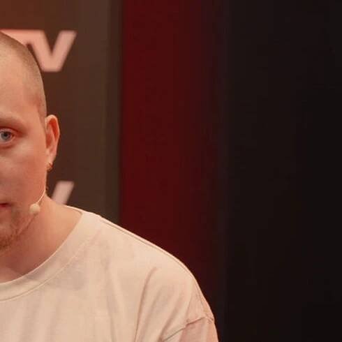 Holý: V Česku je pro herce stále problém přiznat odlišnou orientaci. Oscar není soutěž kvality, ale rozpočtů