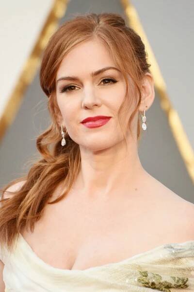 Isla Fisher Had 10 Inches Chopped Off Her Hair?See Her New Haircut