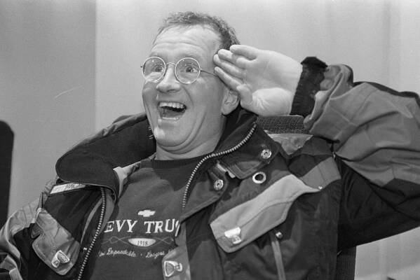 Orel Eddie obětoval vše kvůli svému snu, a okouzlil tím celý svět. Jeho dojemný příběh vás inspiruje