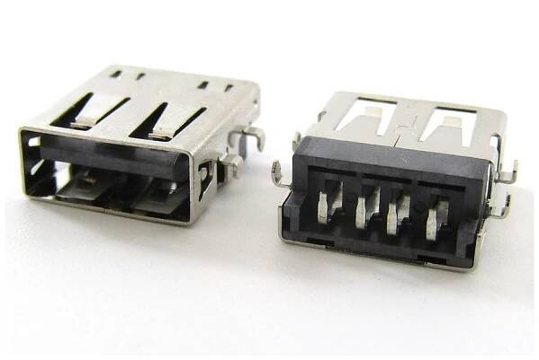konektor USB A female 17 pro Dell Inspiron 15 5567, P66F