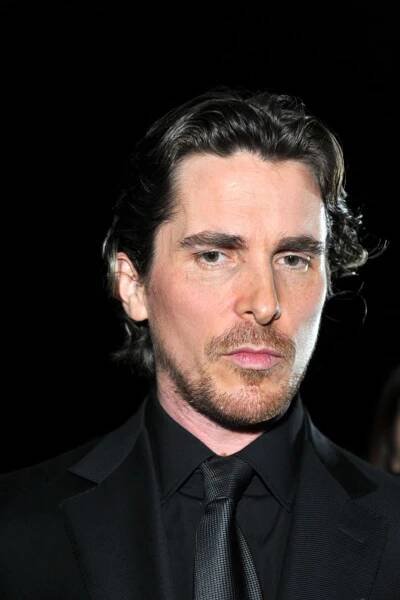 Batman Christian Bale vystoupí na Mount Everest