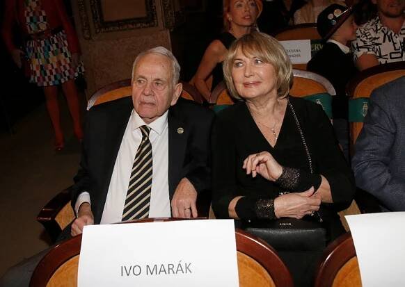 Tato herečka byla královnou českého filmu dlouhá léta. Ačkoliv dnes zůstává v pozadí, její legendární role zůstaly