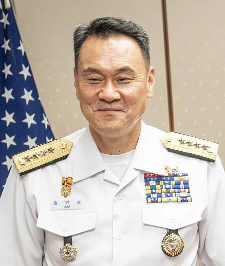 Kim Myung-soo (admiral)