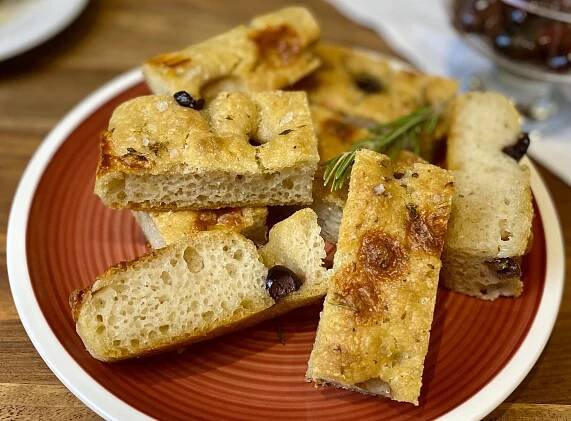Kvásková focaccia – Symfonie chuti
