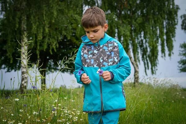 Dětská softshellová bunda Unuo bez zateplení Pejsci smaragdová - Promaledobrodruhy.cz