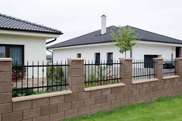 Betonové plotové stříšky GARDELOT® | Beton E-shop