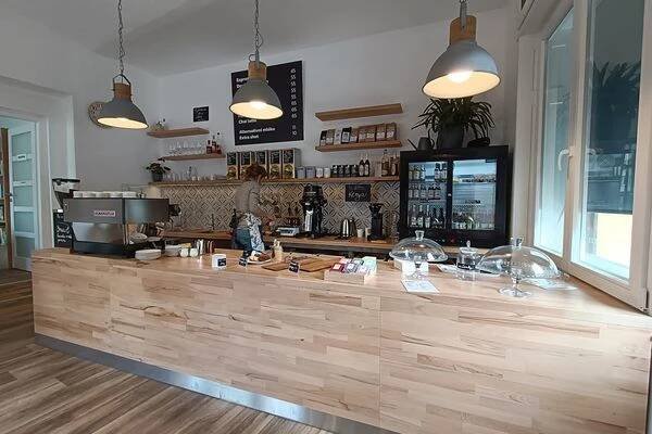 Espresso bar KÁVAlírka foto 1