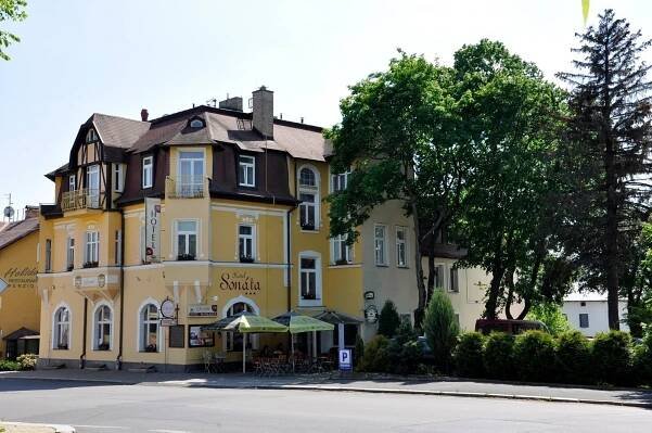 Relaxujte spolu v Mariánkách: Relaxační, léčebný či wellness pobyt s polopenzí