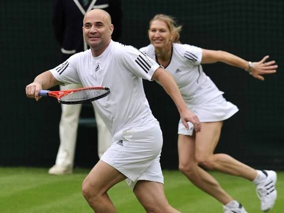 OBRAZEM: Wimbledon pod střechou zažil premiéru