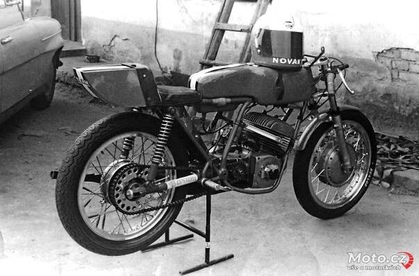 127 - ČZ 250, 1975