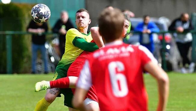 Dvory – Slavia Karlovy Vary B 2:2 (0:2).