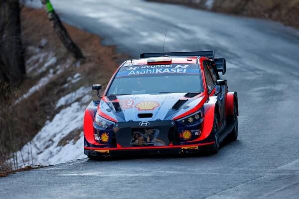 Seznamte se s hybridní i20 N WRC