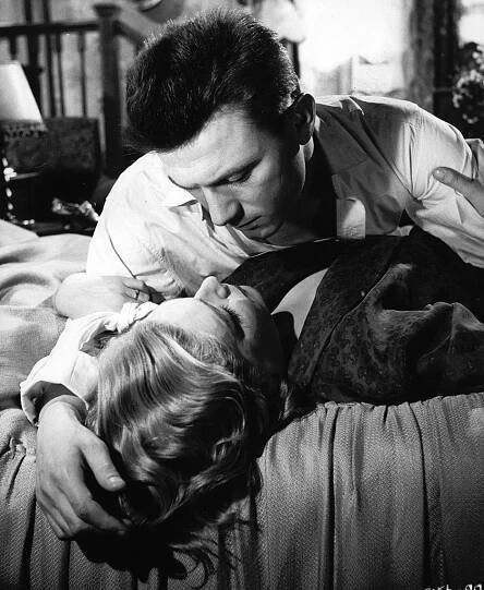 Místo nahoře - Z filmu - Simone Signoret, Laurence Harvey