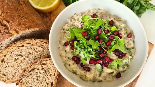 Baba Ghanoush: arabská lilková pomazánka