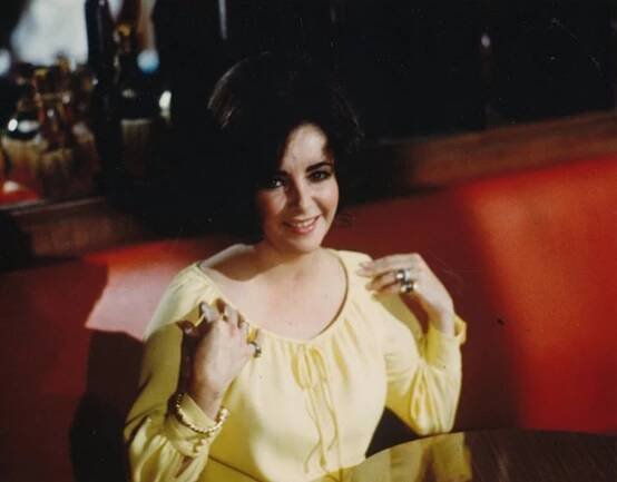 Foto k tématu Elizabeth Taylor – stránka 14