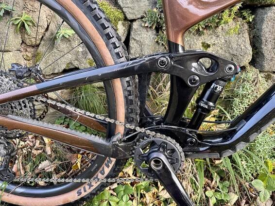 Testovací celoodpružené kolo - GIANT - Trance X Advanced Pro 29" 2 Carbon 2023 vel. M | bikero.cz