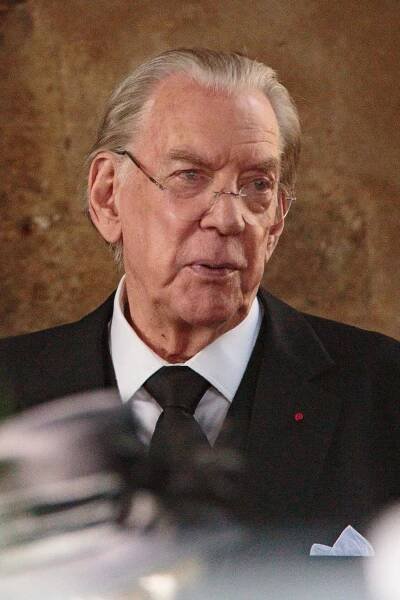 Donald Sutherland'Trust' on set filming, Littlebury, Essex, UK - 26 Jun 2017 The first pictures of the star-studded cast in Danny Boyle's new blockbuster TV series Trust have been unveiled - showing Donald Sutherland as billionaire Jean Paul Getty. Canadian Actor Sutherland, 81, who plays Getty - once the world's richest man - was spotted filming outside the church in the village of Littlebury Essex. He was joined by a glittering line-up of English and American Actors and Actresses, including The Mummy star Brendan Fraser, Fortitude Actress Veronica Echegui and A Beautiful Mind Actor Michael Esper. The 10-episode kidnapping drama series, Trust, which will be shown on cable and satellite TV channel, FX, next year, tells the story of Getty's grandson, John Paul Getty III, heir to the family's oil fortune. It is set in 1973 when 16-year-old Getty is kidnapped in Rome and his mafia captors demanded $17 million for his safe return. The series charts the teenager's ordeal at the hands of his kidnappers who cannot understand why nobody wants him back.