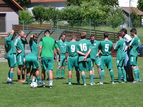 Fotbal v Nové Vsi důstojně oslavil padesáté narozeniny
