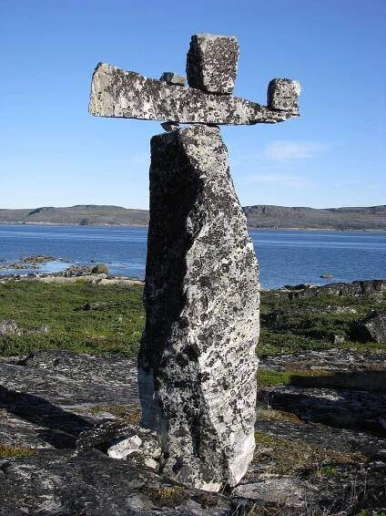 File:Hammer of Thor (monument).jpg
