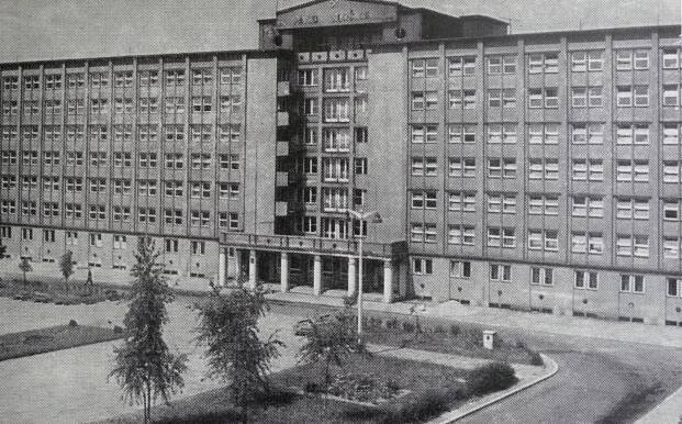 OBRAZEM: Z historie budovy havířovského magistrátu