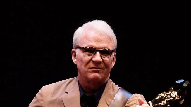 Veterán Steve Martin hraje ve filmech i na banjo již od 70. let.