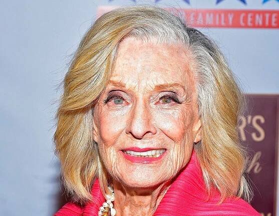 Zemřela oscarová herečka Cloris Leachmanová, bylo jí 94 let