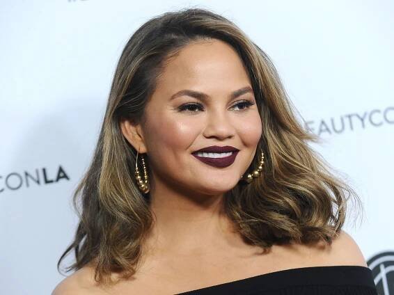 Chrissy Teigen Says She's Trying to Cut Back on Her Alcohol Intake: 'I Have to Fix Myself'