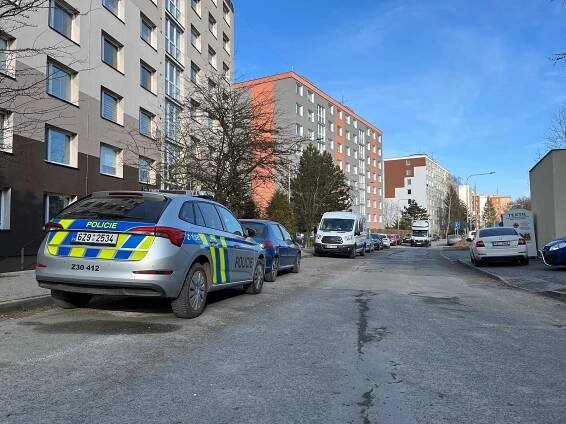 Dvě vraždy a sebevražda. Valašské Meziříčí postihla rodinná tragédie