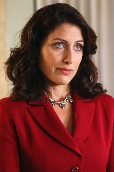 Lisa Edelstein as Dr. Lisa Cuddy in Episode 10 of 'House'.