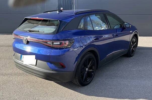 Volkswagen ID.4 Pure Performance | Auto ze Švédska