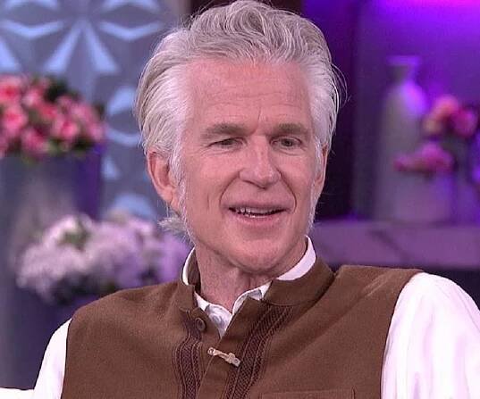 Matthew Modine Biography - Facts, Childhood, Family Life & Achievements of Actor