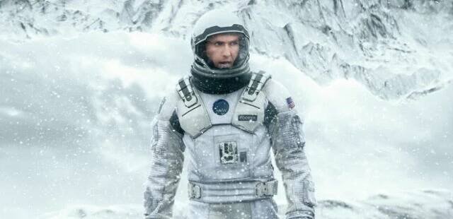 RECENZE: Interstellar. Christopher Nolan zabodoval s velkolepým sci-fi - FANZINE.cz