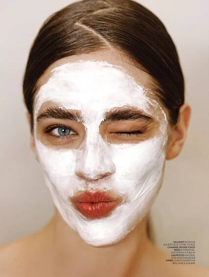 Beauty – JULIA DE ROBERTIS
