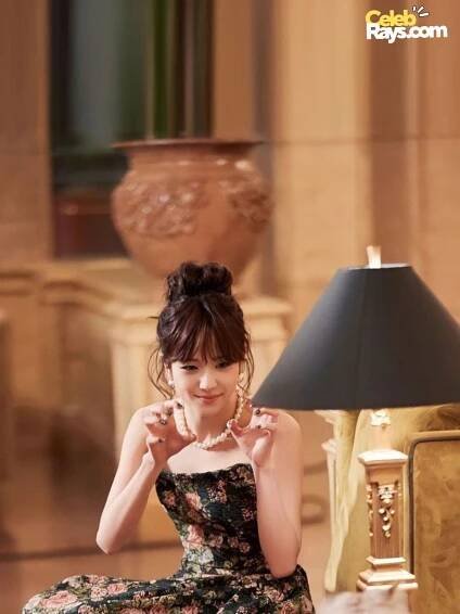 kim ji -soo biography