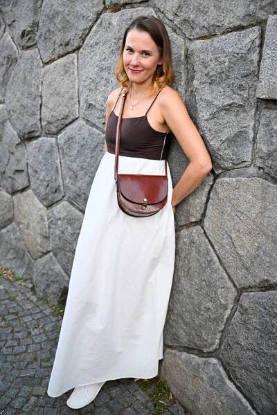 FOTO: Šárka Krausová je hvězdou nového seriálu Polabí. – stránka 13