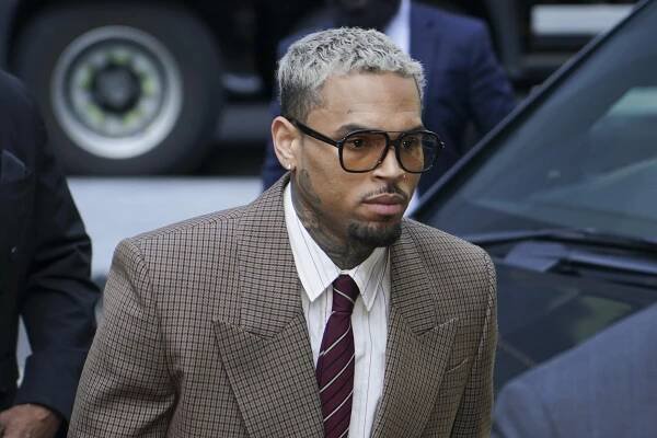 Chris Brown sued for trademark violation by swimwear company - Los Angeles Times