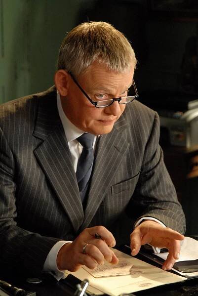 Doktor Martin - Řidička pana McLynna (S04E04) (2009)
