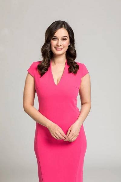 Actress Evelyn Sharma Stills - Full On Cinema