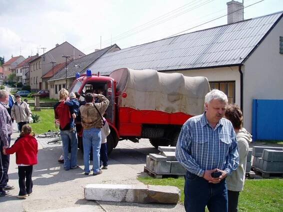 Fotogalerie - Šoupátka 2004 - Oficiální stránky obce Habrovany