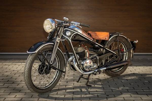 ČZ 175 STANDARD - Auto-moto