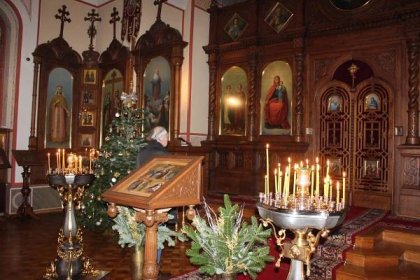 Začaly pravoslavné Vánoce. V Karlových Varech sloužil mši Ukrajinec